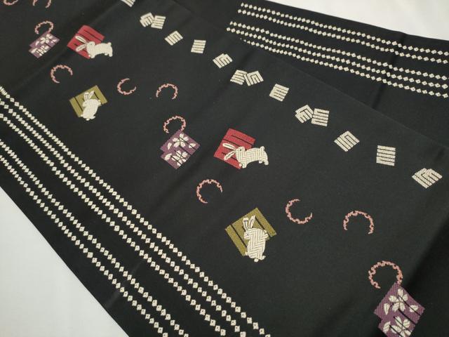 平和屋着物●九寸名古屋帯　唐織　兎　源氏香　黒地　正絹　逸品　CAAT0941hy