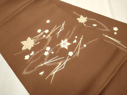 平和屋着物●銀座きしや　塩瀬　九寸名古屋帯　駒刺繍　吹き寄せ舞梅文　金彩　正絹　逸品　CAAT1182hy