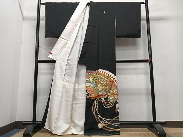 【TAMA屋】全て正絹 全て黒留袖 全て刺繍入 花車 鳥 まとめ5点TM1682 TAMA屋】全て正絹 全て黒留袖 寿光織 御所車 まとめ5点 TM2088
