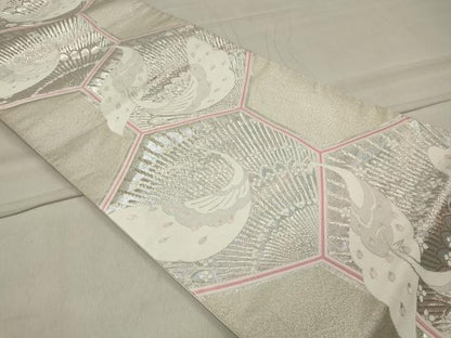 平和屋着物◎六通柄袋帯 亀甲孔雀花文 銀糸 正絹 逸品 CAAT4773in