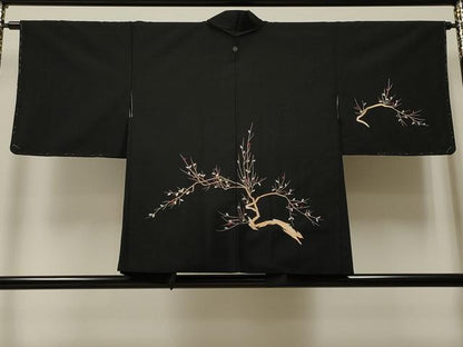 平和屋着物∞羽織 総刺繍 枝花文 黒地 正絹 逸品 CAAT5660id