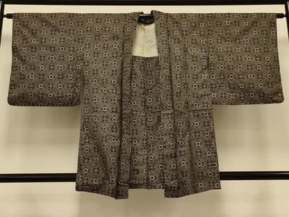 平和屋着物＃本場大島紬　龍郷絣　羽織　7マルキ　菱吉祥花文　正絹　逸品　CAAT5714id