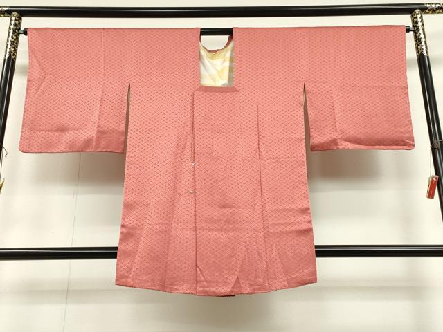 平和屋着物∞道行コート 檜垣地紋 甚三紅色 正絹 逸品 未使用 CAAT5780id