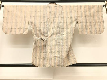 平和屋着物∞道中着 紬地 吉祥霞文 正絹 逸品 CAAT5948id