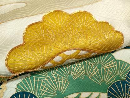 平和屋着物[]お宮参り　男の子　祝着　産着　初着　のしめ　駒刺繍　枝松文　金彩　逸品　CAAT6125ze