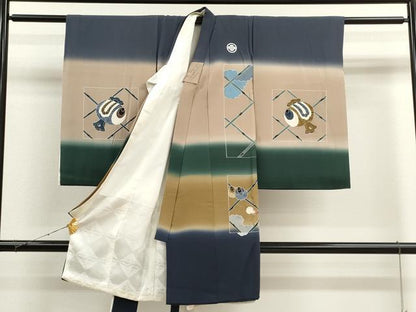 平和屋着物[]お宮参り　男の子　祝着　産着　初着　のしめ　宝尽くし　暈し染め　金彩　逸品　CAAT6127ze