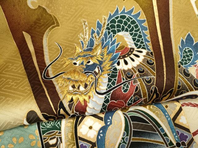 平和屋着物[]お宮参り　男の子　祝着　産着　初着　のしめ　刺繍　龍　兜　吉祥松文　金彩　逸品　CAAT6129ze