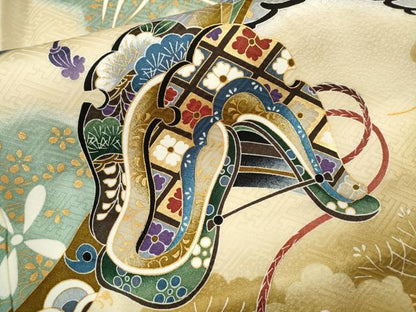 平和屋着物[]お宮参り　男の子　祝着　産着　初着　のしめ　刺繍　龍　兜　吉祥松文　金彩　逸品　CAAT6129ze