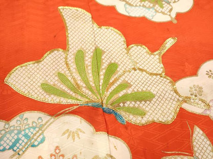 平和屋着物∵女の子 十三参り 子供 祝着・長襦袢・丸帯セット 駒刺繍 雲取り舞蝶花文 金彩 逸品 CABF2919ze