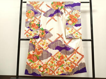 平和屋着物∵女の子 十三参り 子供 祝着 雲取り吉祥草花文 金彩 逸品 CAAT6239ze