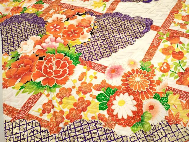 平和屋着物∵女の子 十三参り 子供 祝着 雲取り吉祥草花文 金彩 逸品 CAAT6239ze