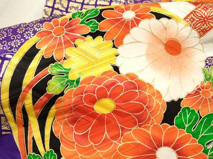 平和屋着物∵女の子 十三参り 子供 祝着 雲取り吉祥草花文 金彩 逸品 CAAT6239ze