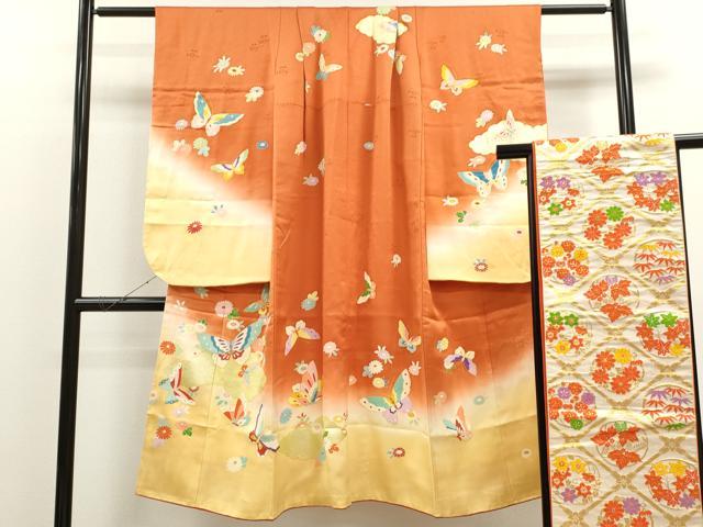 平和屋着物[]七五三　女の子　７歳　祝着　四つ身　袋帯セット　雲取り舞蝶花文　暈し染め　銀彩　逸品　CAAT6245ze