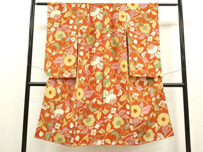平和屋着物[]七五三　女の子　７歳　祝着　四つ身　花唐草文　金彩　鬼しぼ縮緬　逸品　CAAT6265ze