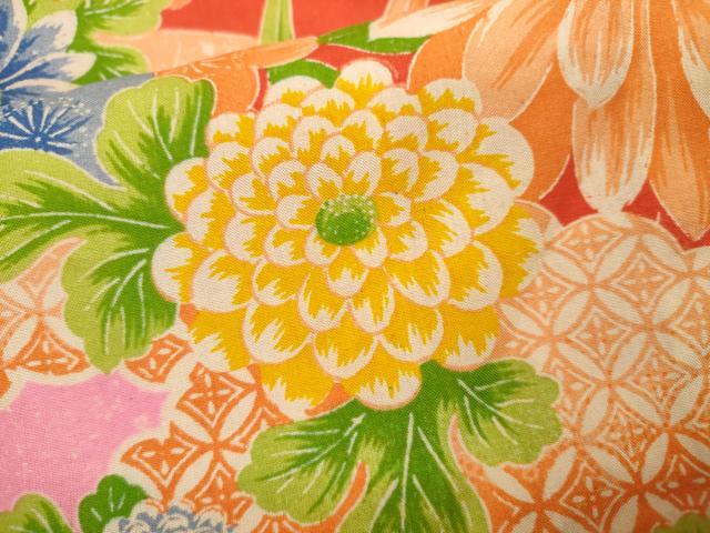 平和屋着物[]アンティーク　大正ロマン　七五三　女の子　７歳　祝着　四つ身　銘仙　草花文　逸品　CAAT6273ze