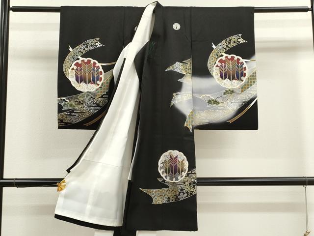 平和屋着物[]お宮参り　男の子　祝着　産着　初着　のしめ　鷹　龍　兜　束ね熨斗飛鶴花文　暈し染め　黒地　金銀彩　逸品　CAAT6323ze