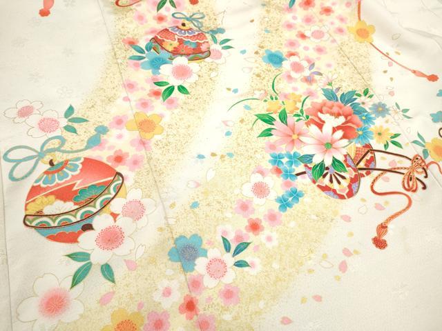 平和屋着物[]お宮参り　女の子　祝着　産着　初着　のしめ　花車　鈴　金彩　洗える着物　CAAT6338ze