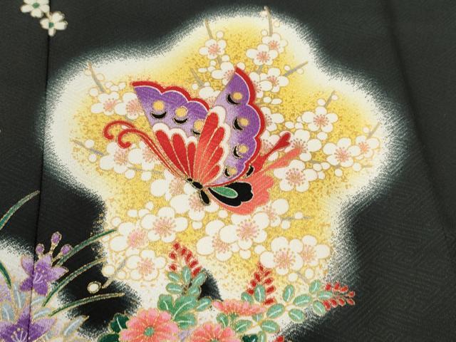 平和屋着物[]七五三　女の子　７歳　祝着　四つ身　飾り帯・小物セット　草花舞蝶文　黒地　金彩　洗える着物　CAAT6372ze