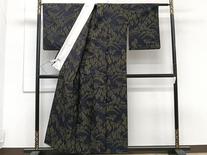 平和屋着物▽上質な紬 単衣 遠山樹林文 正絹 逸品 CAAT6547xi