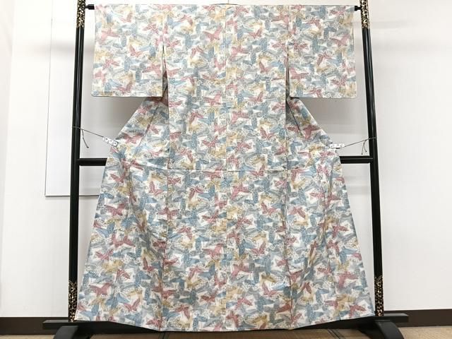 平和屋着物▽上質な紬　単衣　舞蝶文　正絹　逸品　CAAT6614xi
