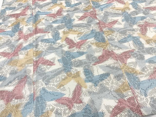 平和屋着物▽上質な紬　単衣　舞蝶文　正絹　逸品　CAAT6614xi