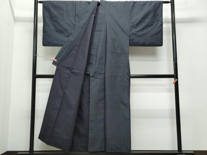 平和屋着物●男性　本場大島紬　80亀甲　総詰め　正絹　逸品　CAAT7085vf