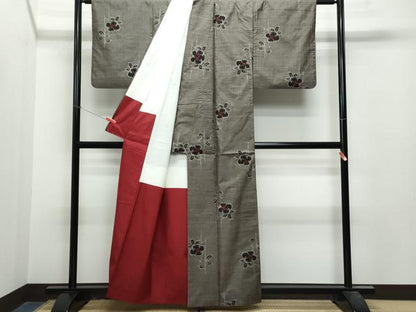 平和屋着物●本場大島紬　9マルキ　草花文　正絹　逸品　CAAT7088vf