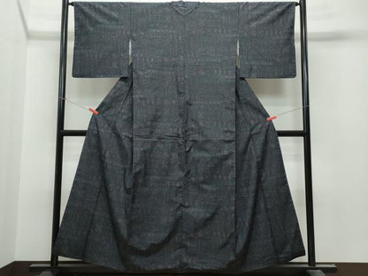 平和屋着物●本場大島紬　吉祥花唐草文　正絹　逸品　CAAT7162vf