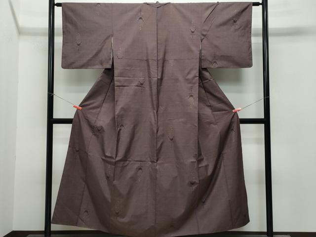 平和屋着物●本場大島紬 7マルキ 草花文 正絹 逸品 CAAT7186vf