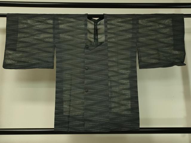 平和屋着物▽道行コート スリーシーズン 春夏秋 塵除け 紗 よろけ縞 黒地 正絹 逸品 CAAT7207vp