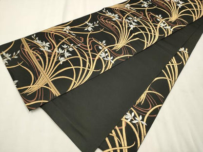 平和屋着物●六通柄 本袋帯 流水草花文 黒地 金糸 正絹 逸品 CAAT8055hy