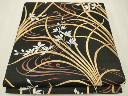 平和屋着物●六通柄 本袋帯 流水草花文 黒地 金糸 正絹 逸品 CAAT8055hy