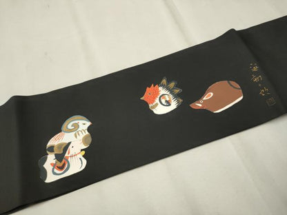 平和屋着物●塩瀬　つけ帯　作家物　手描き　十二支　黒地　金彩　正絹　逸品　CAAT8112hy