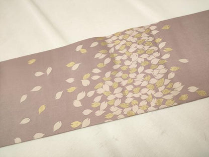 平和屋着物●塩瀬　九寸名古屋帯　駒刺繍　満月　舞花びら　金糸　正絹　逸品　CAAT8347hy
