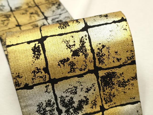 平和屋着物●男性　角帯　変わり市松文様　黒地　金銀彩　正絹　逸品　CAAT8350hy