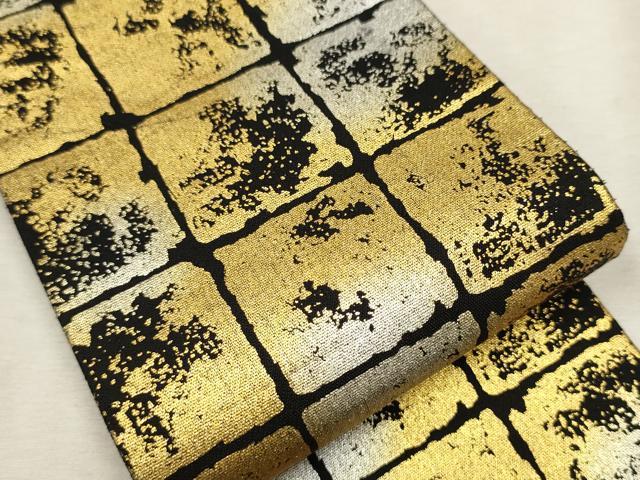 平和屋着物●男性　角帯　変わり市松文様　黒地　金銀彩　正絹　逸品　CAAT8350hy