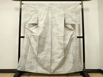 平和屋着物▽本場大島紬 単衣 白大島 9マルキ 雲重ね文 正絹 逸品 CAAT9211dy