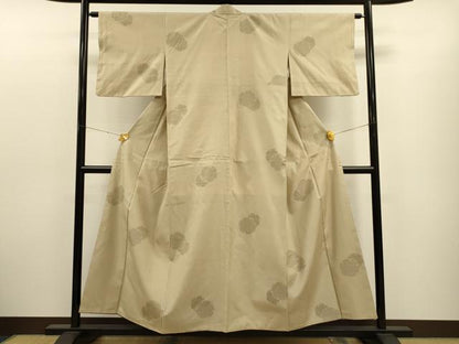 平和屋着物●結城紬　100亀甲　飛び亀甲柄　雪輪重ね文　正絹　逸品　CAAT9305dy
