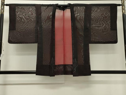 平和屋着物▽羽織 スリーシーズン 春夏秋 塵除け 紗 流水草木文 黒地 正絹 逸品 CAAT9544dy
