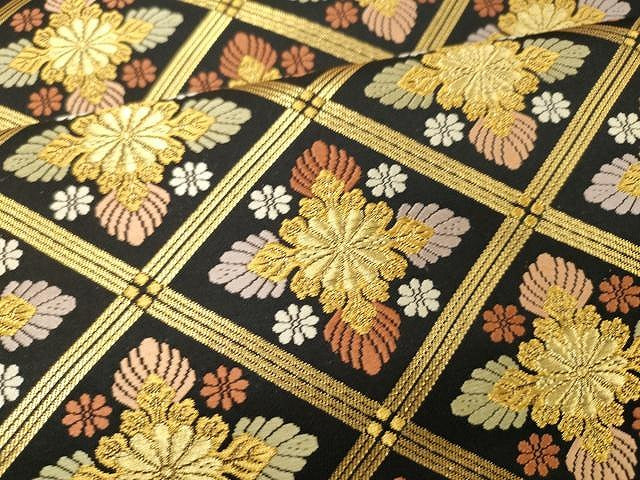 平和屋着物○六通柄袋帯 唐織 菱花文 黒地 金糸 正絹 逸品