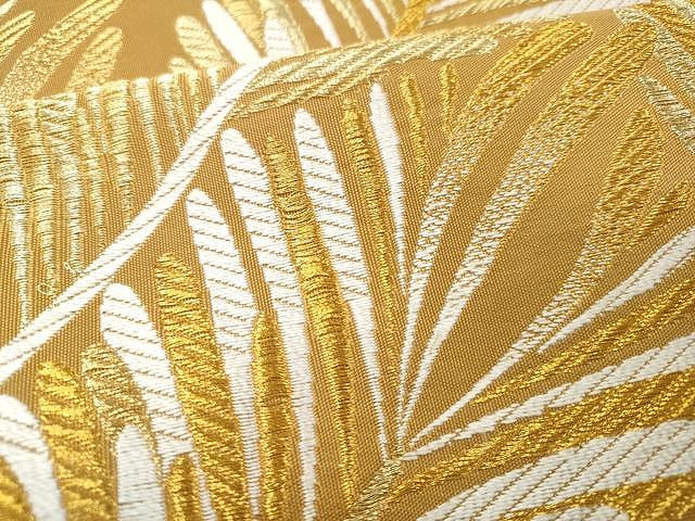 平和屋着物●六通柄袋帯　唐織　手織　枝松葉文　金糸　正絹　逸品　CAAU1127yk