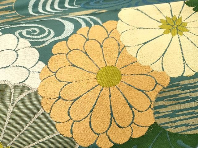 平和屋着物●極上 西陣 白綾苑大庭 六通柄袋帯 唐織 流水菊文 正絹 逸品 CAAU1158yk