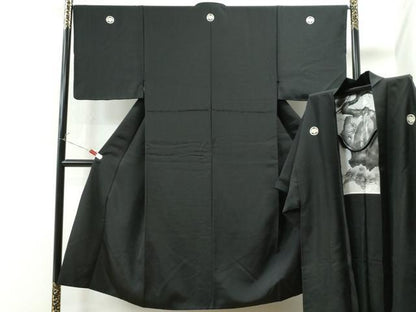 平和屋着物●男性　黒紋付・羽織セット　正絹　逸品　CAAU1601yc