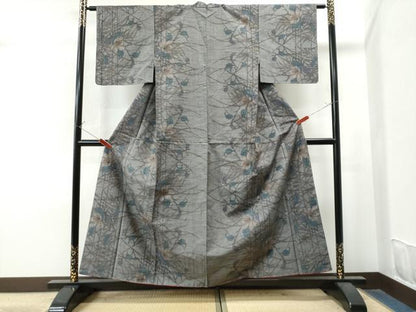 平和屋着物●本場大島紬 7マルキ 草花文 正絹 逸品 CAAU1635yc