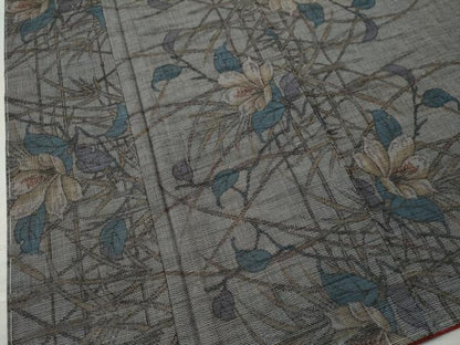 平和屋着物●本場大島紬 7マルキ 草花文 正絹 逸品 CAAU1635yc