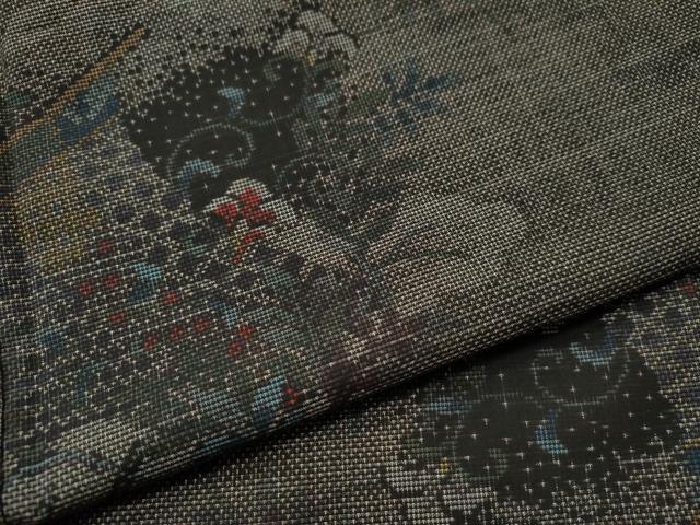 平和屋着物●本場大島紬 9マルキ 雲取り几帳吉祥花唐草文 正絹 逸品 CAAU1658yc