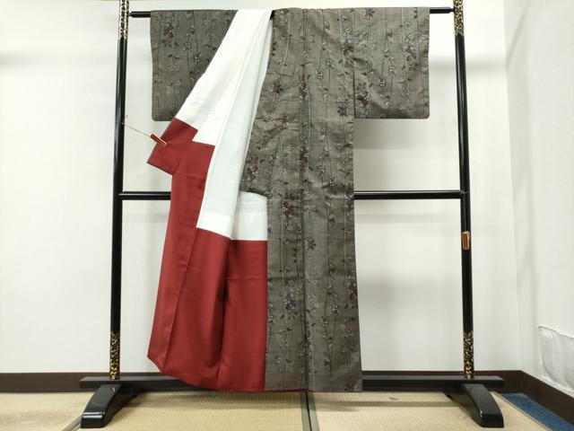 平和屋着物●本場大島紬 7マルキ 枝花文 正絹 逸品 CAAU1729yc