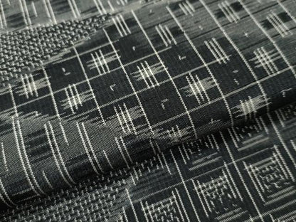 平和屋着物●上質な紬　吉祥文　黒地　正絹　逸品　CAAU1731yc