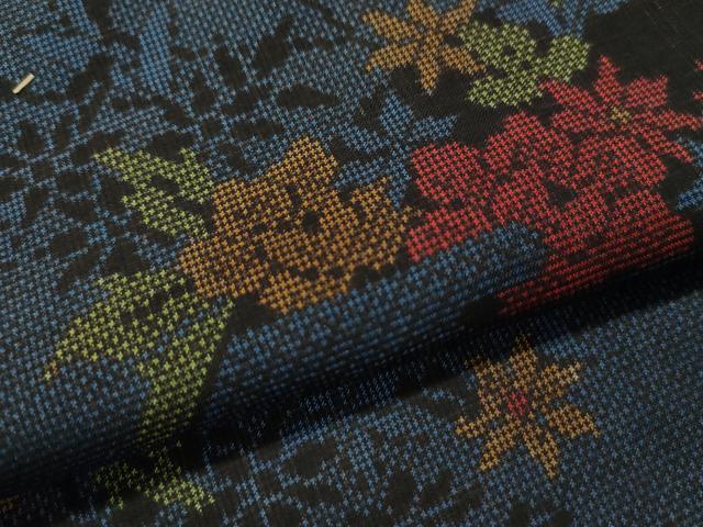 平和屋着物●本場大島紬 7マルキ 流水地紙吉祥草花文 正絹 逸品 CAAU1735yc