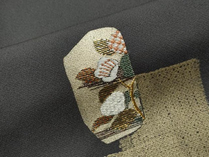 平和屋着物●訪問着　竹屋町刺繍　色紙重ね地紙草花文　金彩　正絹　逸品　CAAU1902yc